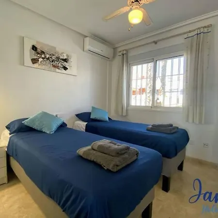 Holiday home Laguna Townhouse Overlooking Communal Pool Lom01 Ciudad Quesada